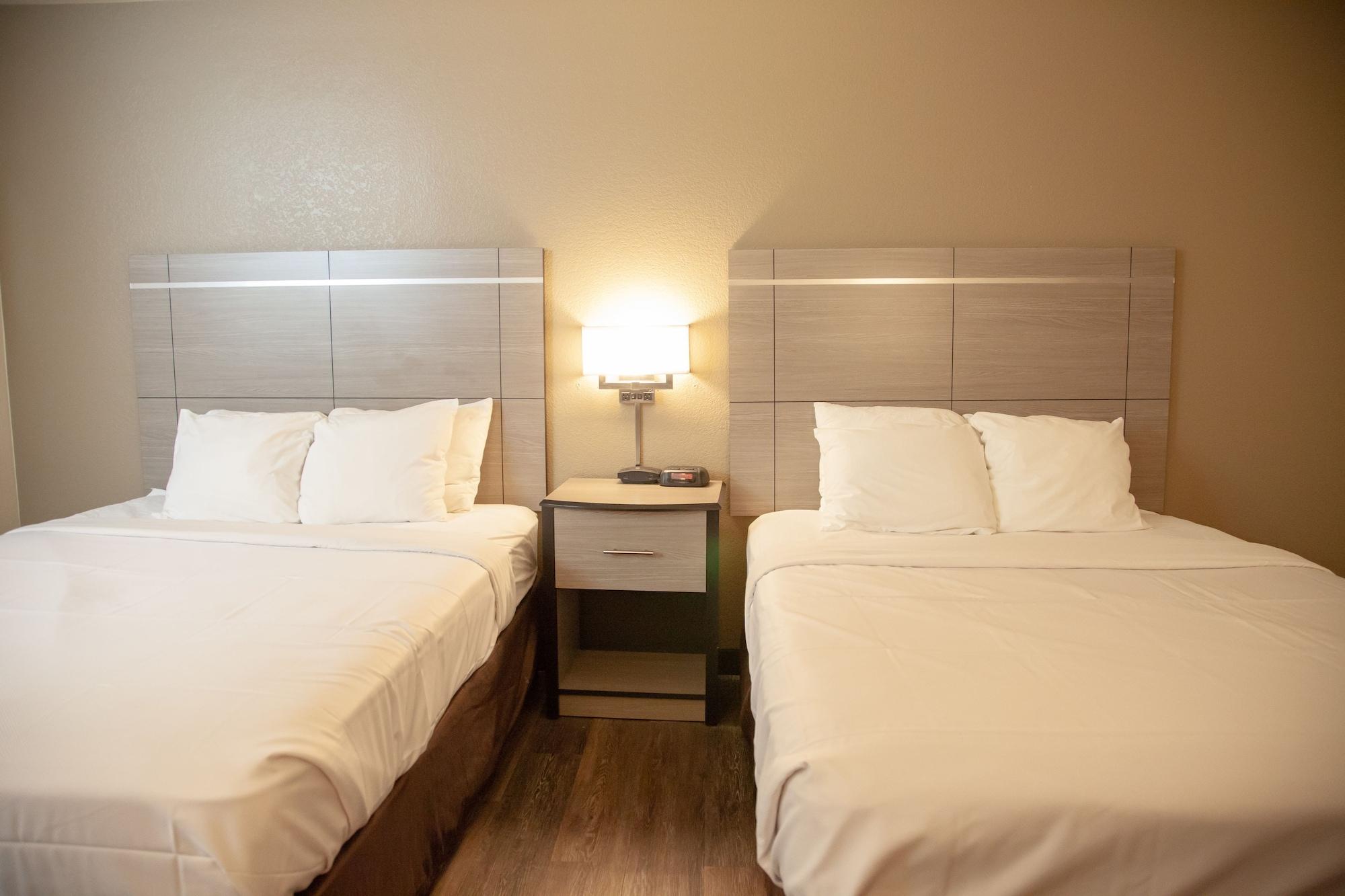 Econo Lodge Pueblo Extérieur photo