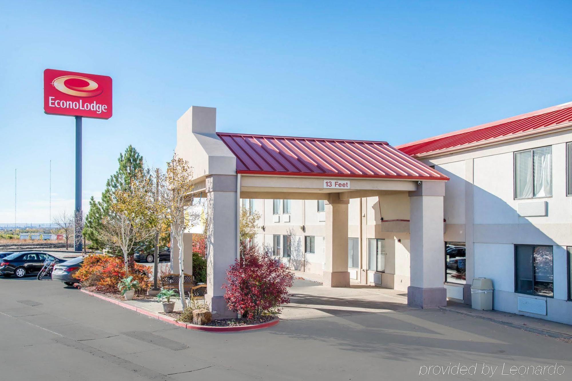 Econo Lodge Pueblo Extérieur photo